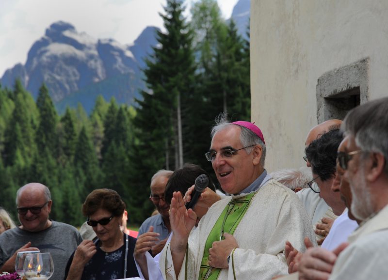 Vescovo Lauro Messaggio Ai Turisti Traduzione Tedesco Chiesa Di Trento