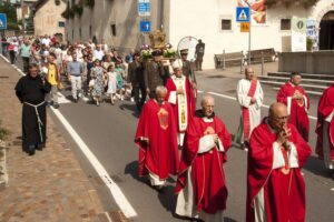 Sanzeno ritorno reliquie Martiri 1 settembre 2024